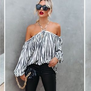 Vici zebra cold shoulder top
